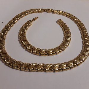 Monet gold-tone necklace & matching bracelet